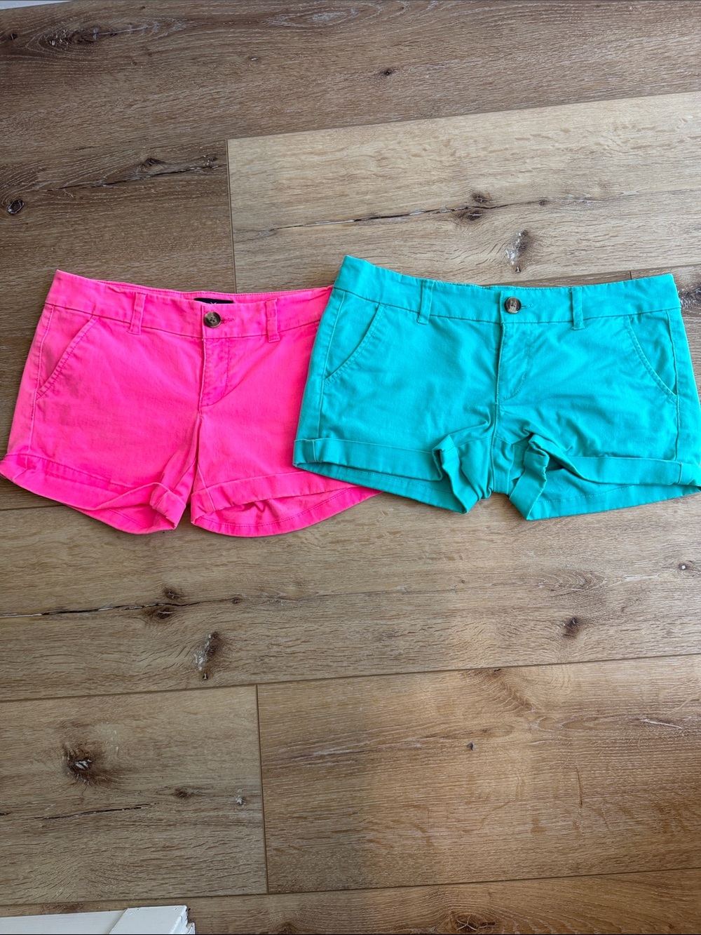 American Eagle Outfitters Women’s Shorts — Hot Pink & Teal